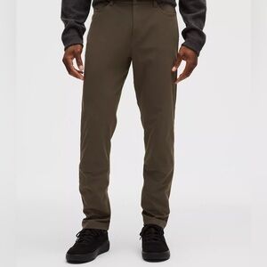 NWT Lululemon Men’s ABC Slim-Fit Pant